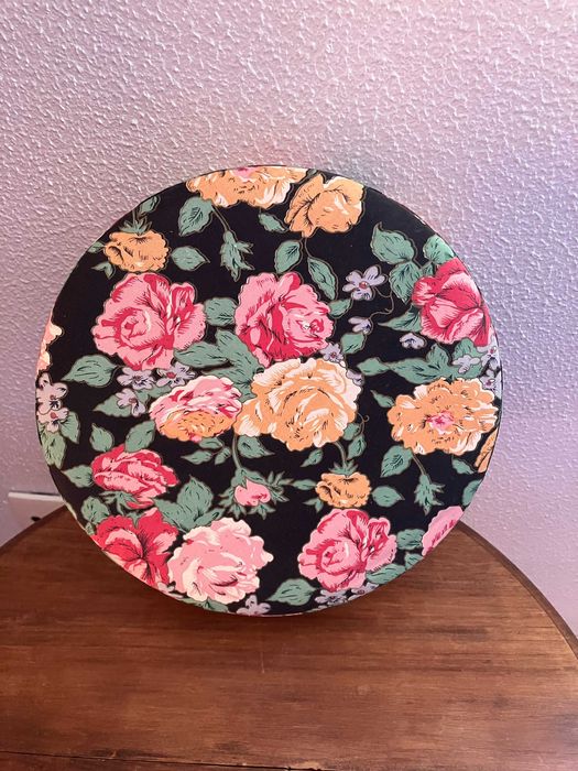 Conjunto de 2 caixas floridas