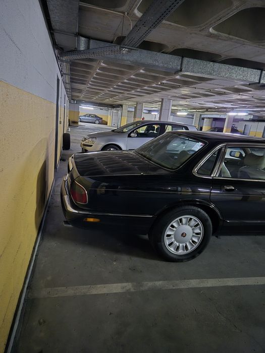 Garagem rua das Andresas 352