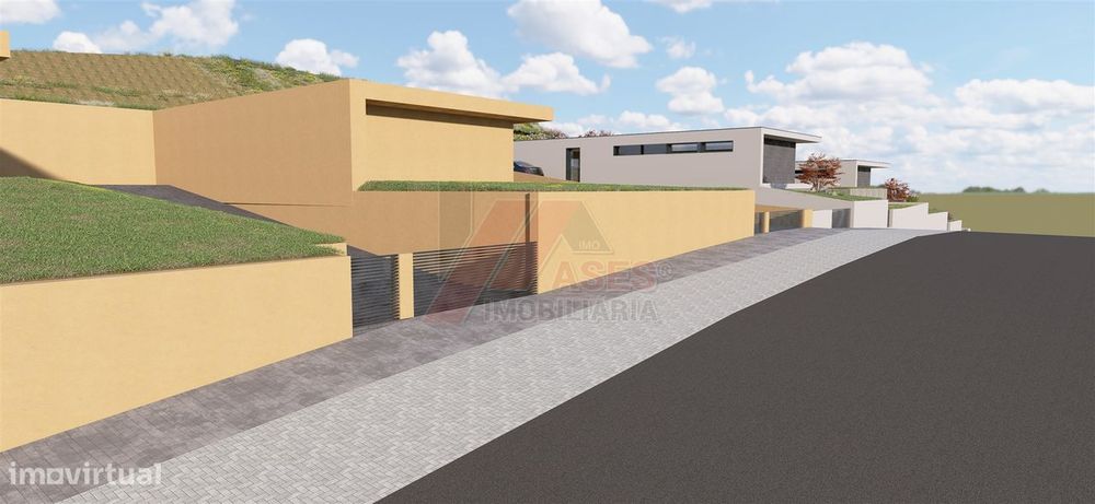 Terreno com Projeto Aprovado – Excelente Oportunidade !