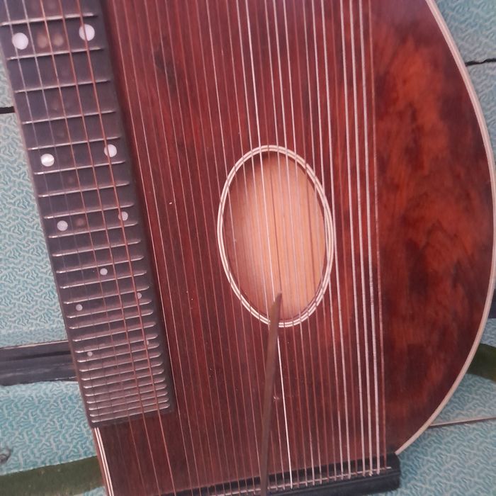 Instrument muzyczny Cytra Stara sprawna