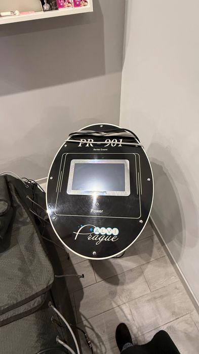 Апарат пресотерапіі і міостимуляціі