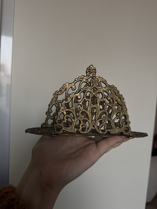 Ажурна антикварна серветниця з сталевої латуні ( золота) Вінтаж
