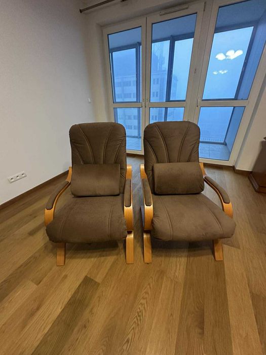 Fotel Finka, Fiński Krzyżak materiałowe podłokietniki, poduszka, 2 szt