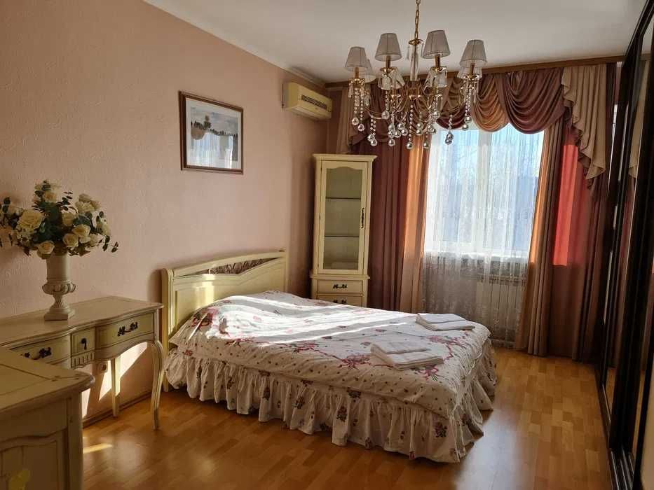 39 Коттедж  Дом  Бассейн t 30+  Джакузи  Барбекю Сауна Бильярд мангал