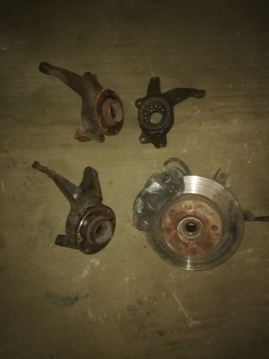 Цапфа seat ibiza 021a malaga 023a ходова ступица поворотный кулак