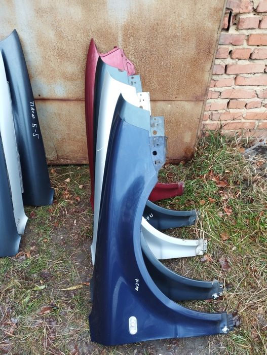 Передні Крила Фольксваген Пасат В5