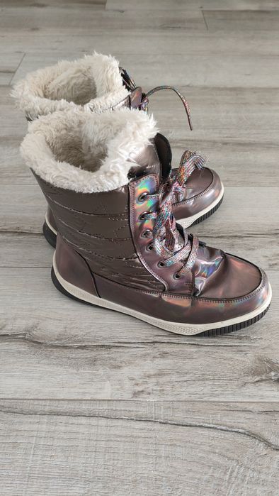 Buty śniegowce, zimowe dziewczęce, rozm . 35