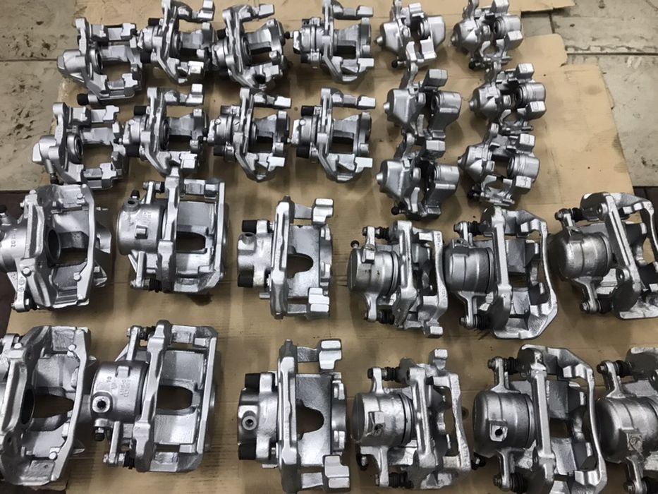 Mercedes w 202 210 203 211 209 204 212 207 супорт скоба тормозна