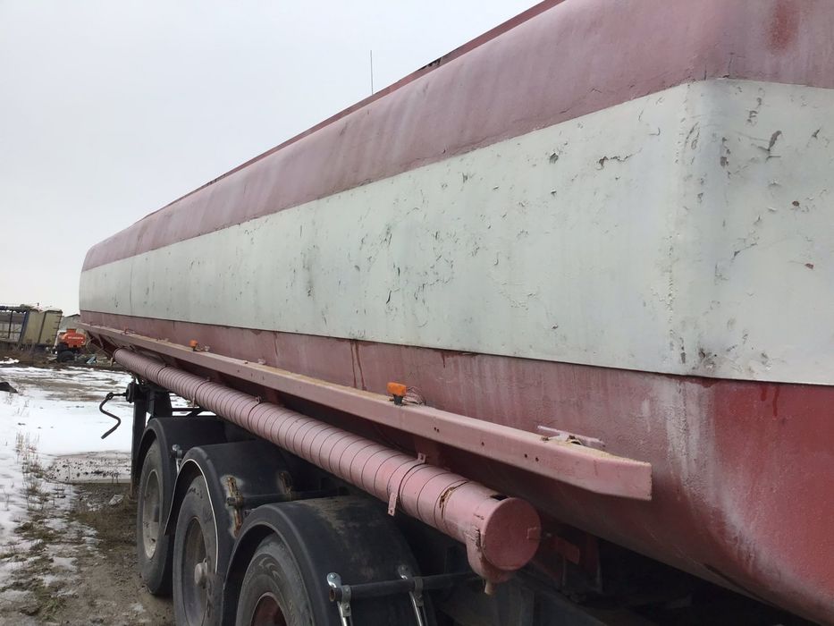 Цистерна полуприцеп цистерна тара 5700 кг