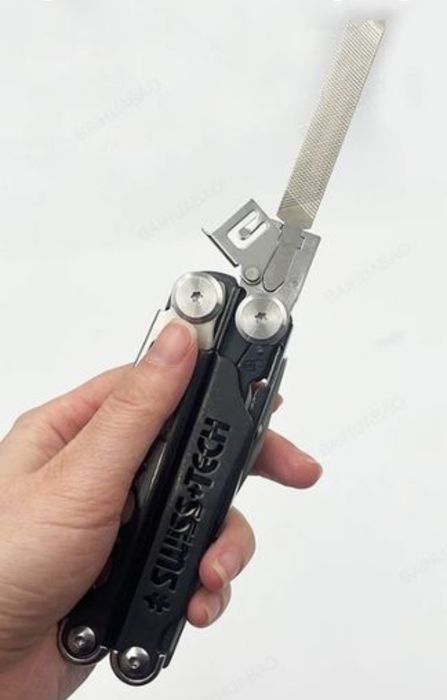 Мультиінструмент Мультитул SwissTech 37 in 1 | Leatherman Surge