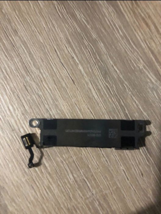 Taptic engine iPhone 8