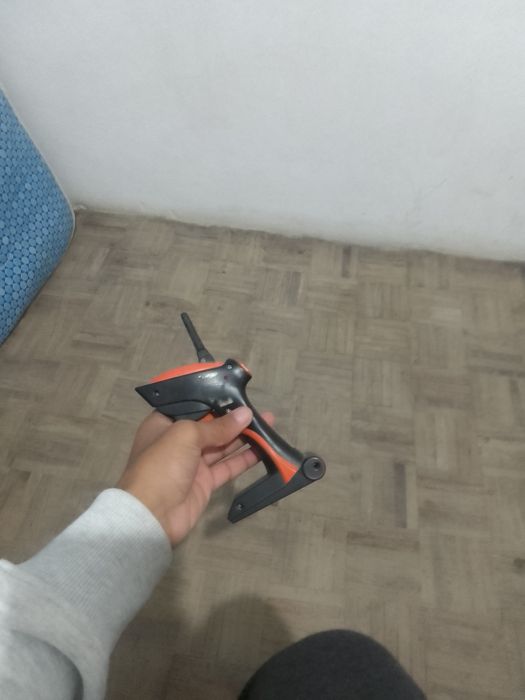 Carro de controle remoto KTM