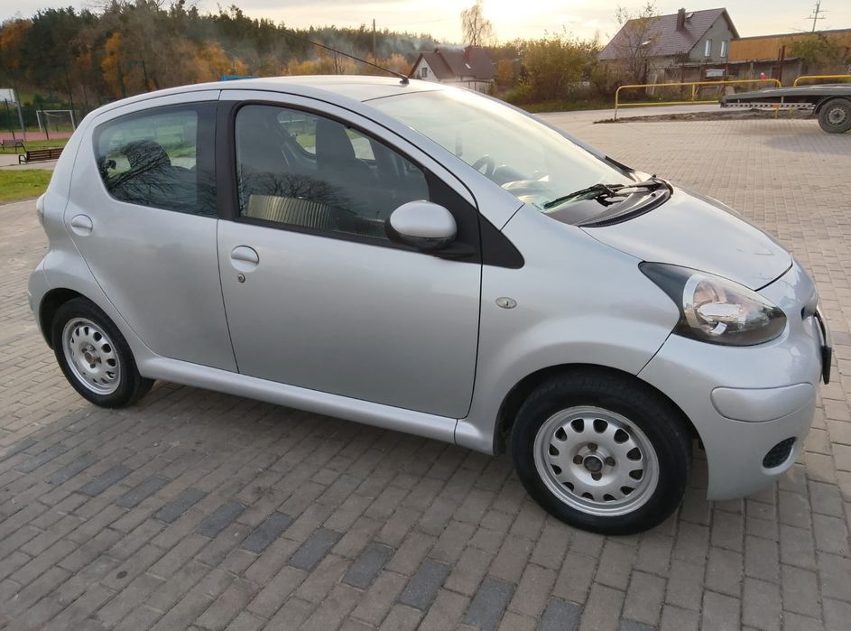 Toyota Aygo 1.0 68km_klimatyzacja_4drzwi