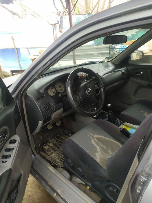 Розбираю mazda 323 f 1.6 бензин