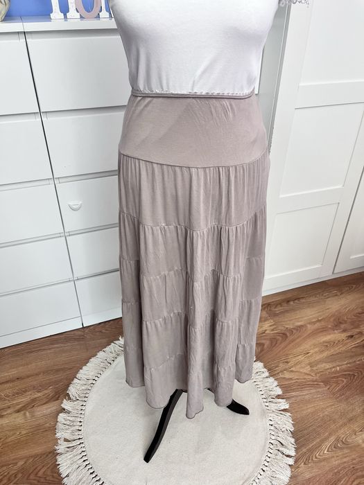 Spódnica  maxi wiskoza beżowa falbany vintage klasyczna