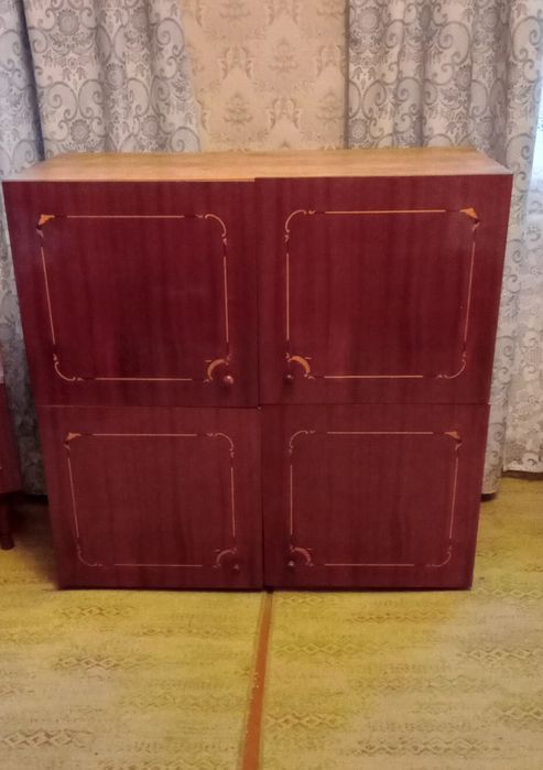 Тумбочка СССР на шкаф спальний: 600 грн. - Мебель для спальни Лубны на Olx