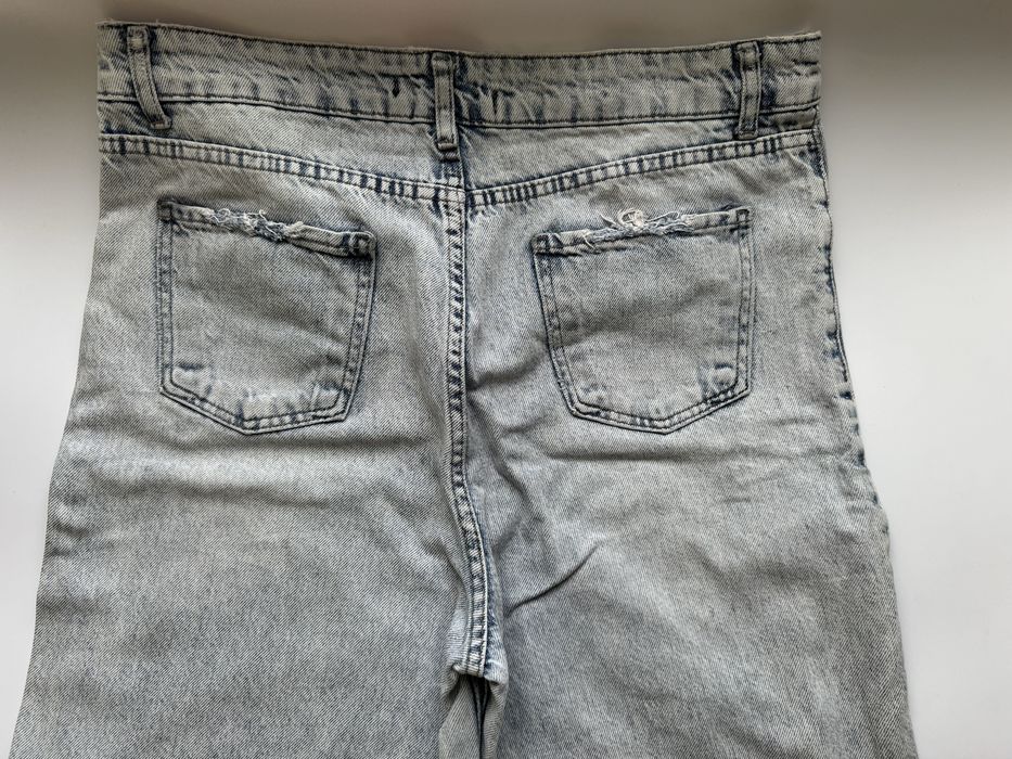 Джинси прямі,голубого кольору,висока посадка