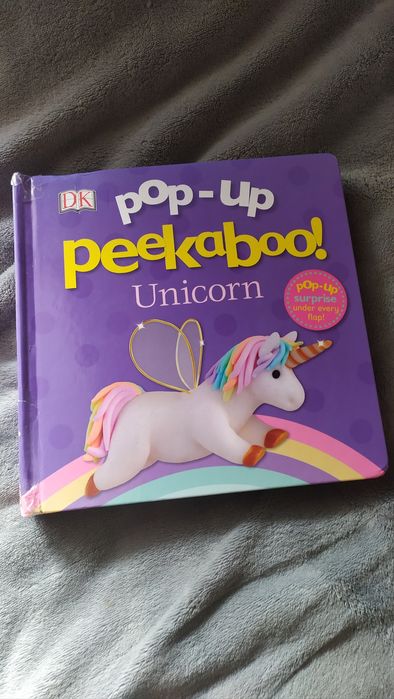 Книга на англійській мові pop up peekaboo Unicorn