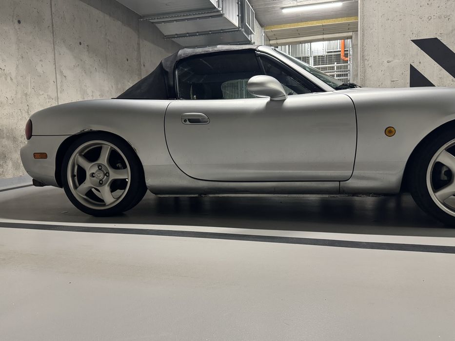 Mazda mx5 nb