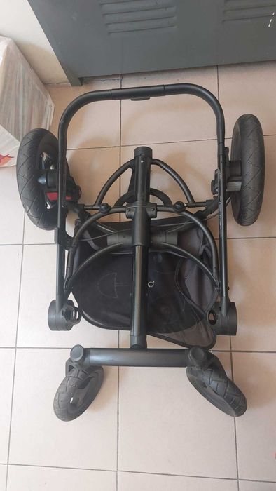 Carrinho de passeio Quinny