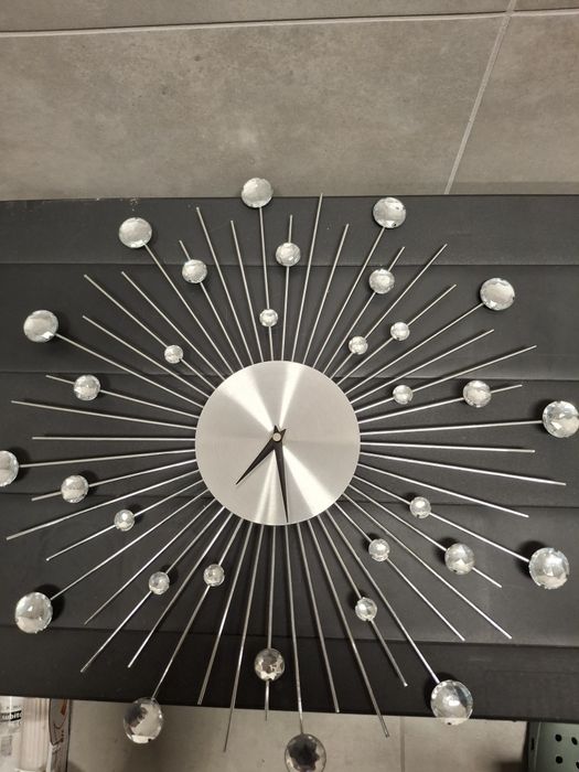 Zegar ścienny ozdobny