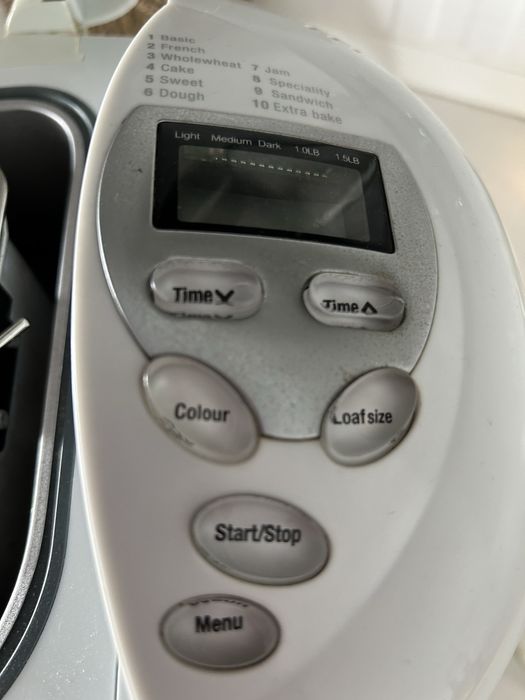 Maquina de fazer pao como nova