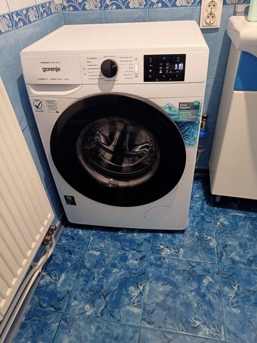 Продам пральну машину Горєнія