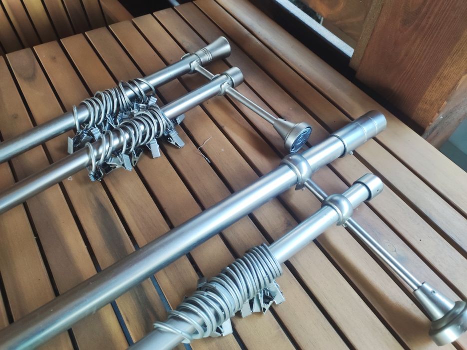 2 ładne karnisze okienne 210 cm + żabki