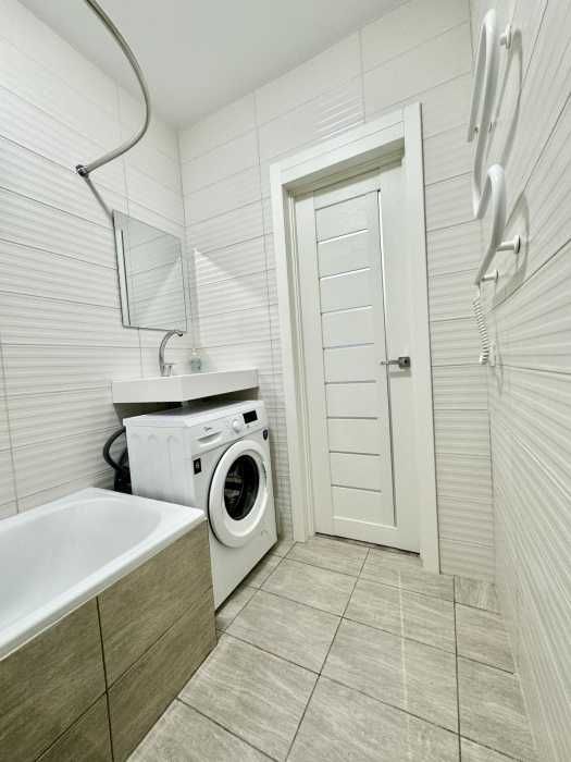 Подобова оренда квартири в ЖК Бізнес-класу !