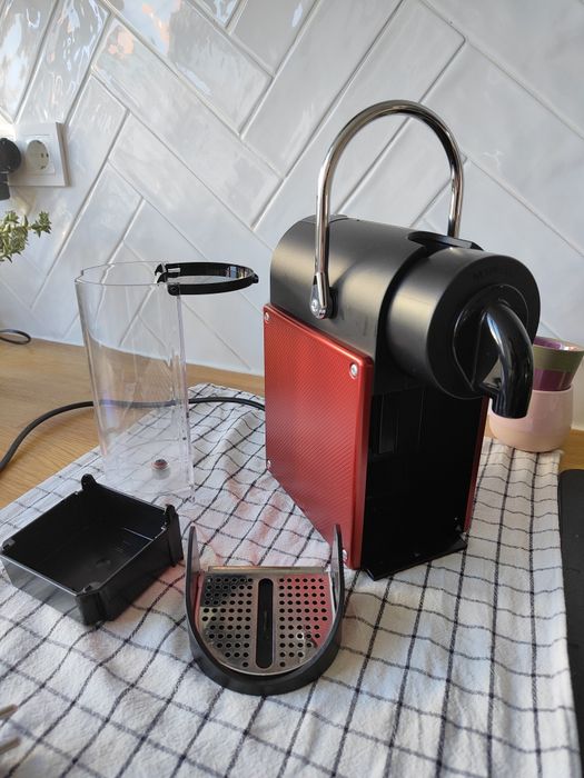 Maquina de café NESPRESSO D61