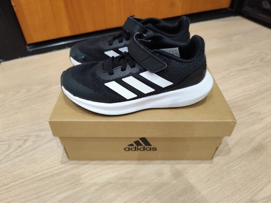 Кросівки Adidas 30 р.
