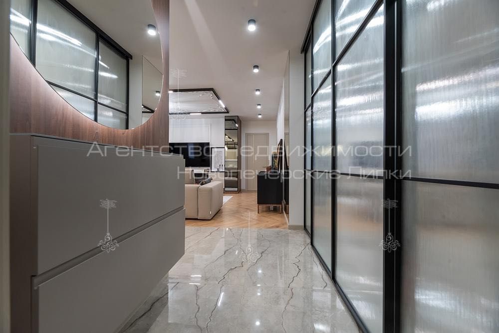 Продаж 4к квартири 130м2, ЖК Новопечерські Липки Драгомирова 19а