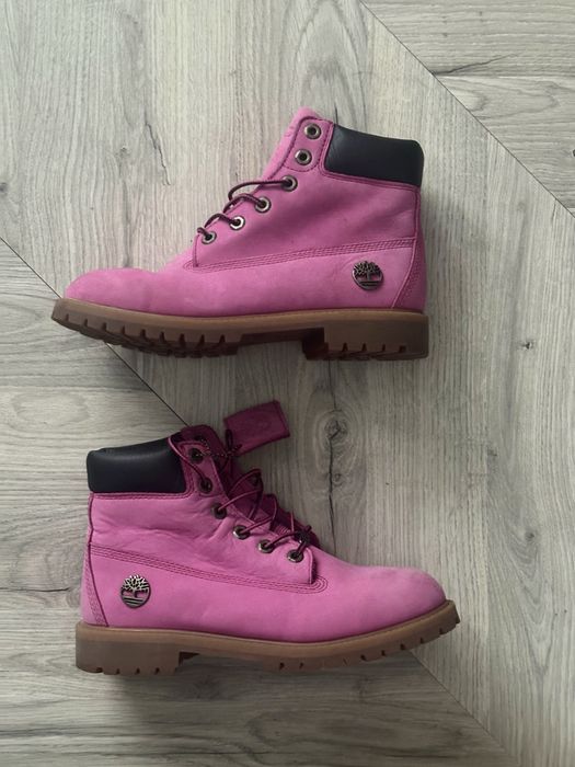 Susan G. Komen x Timberland