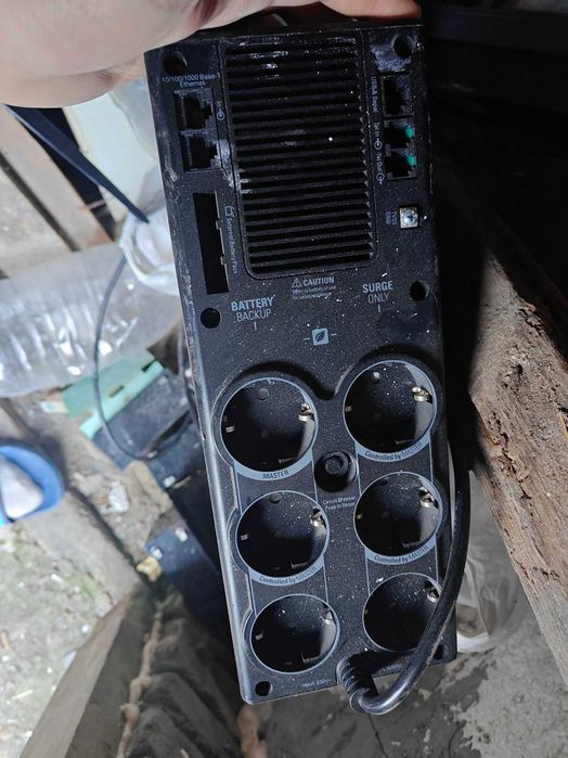 Безперебійник APC Back-UPS Pro 1500W