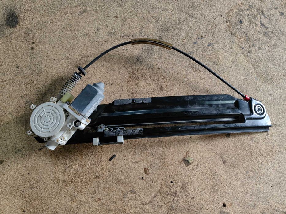 Elevador BMW serie 5 E39 traseiro esquerdo