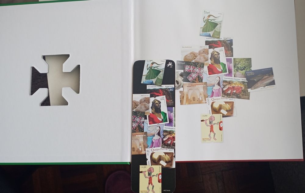 Livro de coleção de selos anual