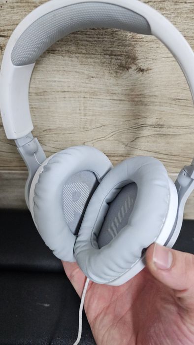 Słuchawki nauszne JBL quantum 100, 200, 300