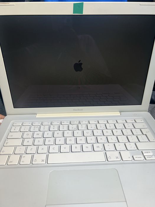 Macbook z 2007 MacOS 10.6.8