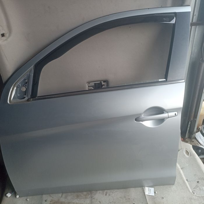 Двері мітсубісі асх Mitsubishi asx