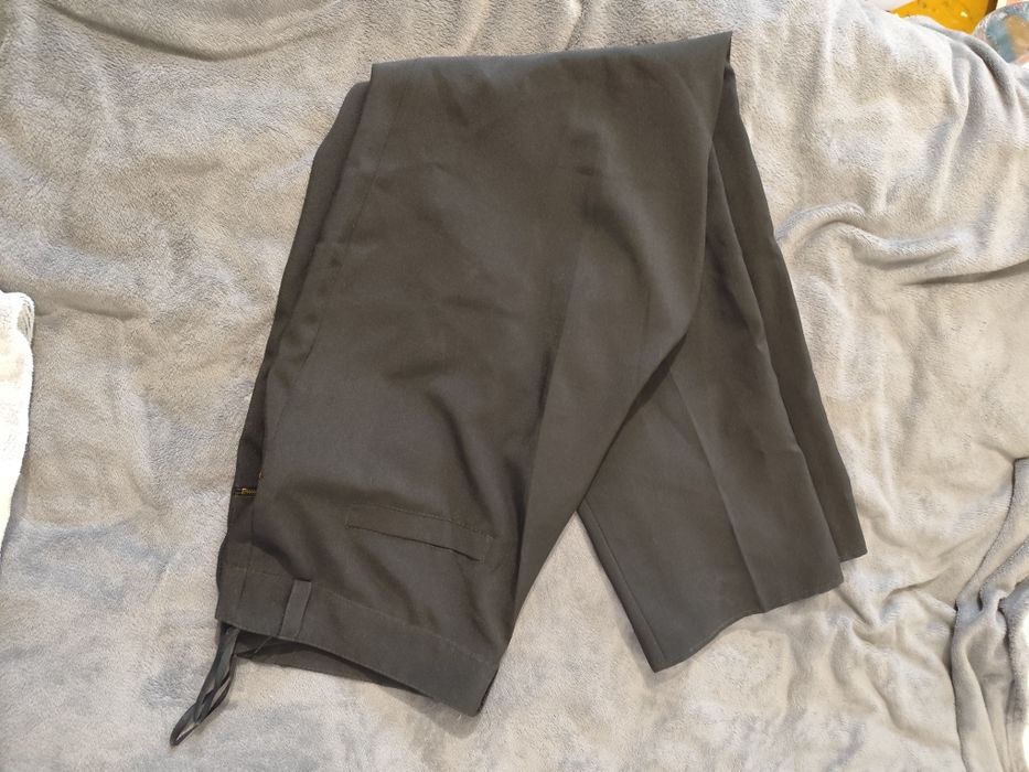 Eleganckie spodnie damskie w rozmiarze 48