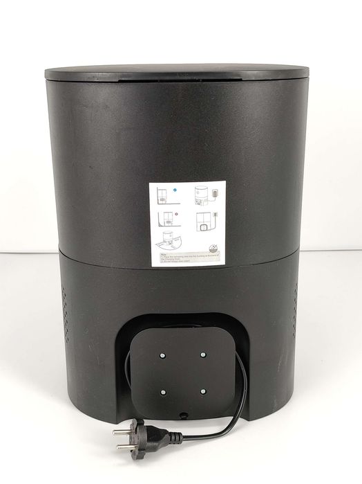 Robot sprzątający Laresar L6 Pro, czarny, ze stacją samoopróżniającą