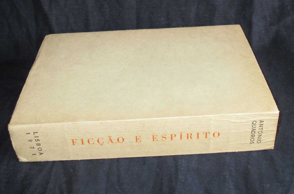 Livro Ficção e Espírito António Quadros 1ª edição
