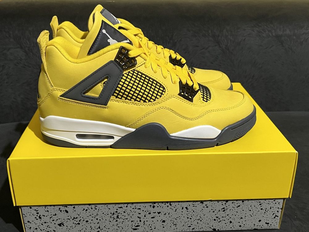 Кросівки Air Jordan 4 Retro Lightning Tour Yellow Джордан жовті ретро: 5  500 грн. - Кроссовки для города Киев на Olx