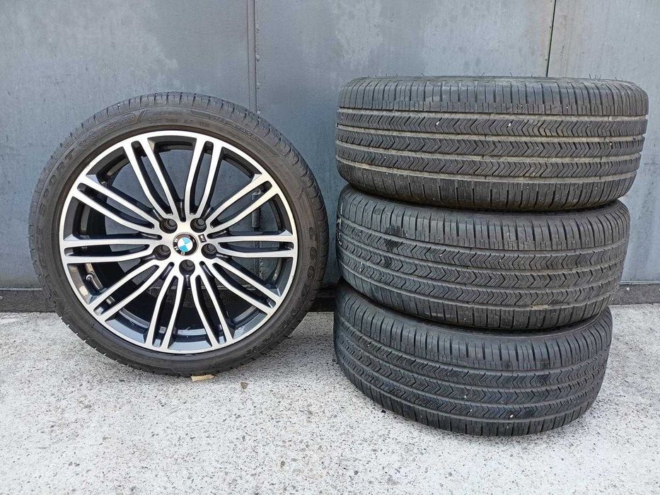 Oryginał koła 245/40R19 BMW 5 G30 G31 Goodyear XL całoroczne 7,8mm