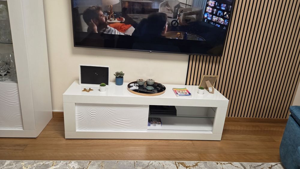 Movel tv com luz Led