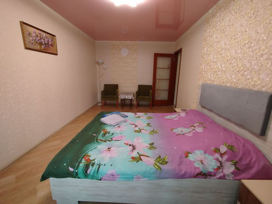 Посуточно уютная 1ком. квартира  3 мин.от м. Оболонь