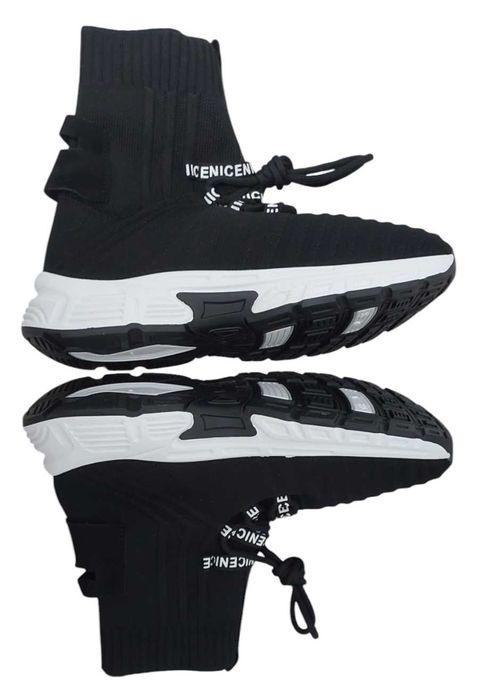 Czarne buty sportowe z wysoką cholewką, R. 38