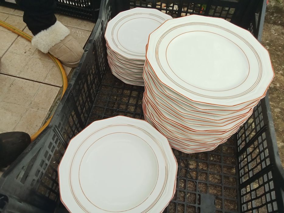 serviço vista alegre várias travessas ,