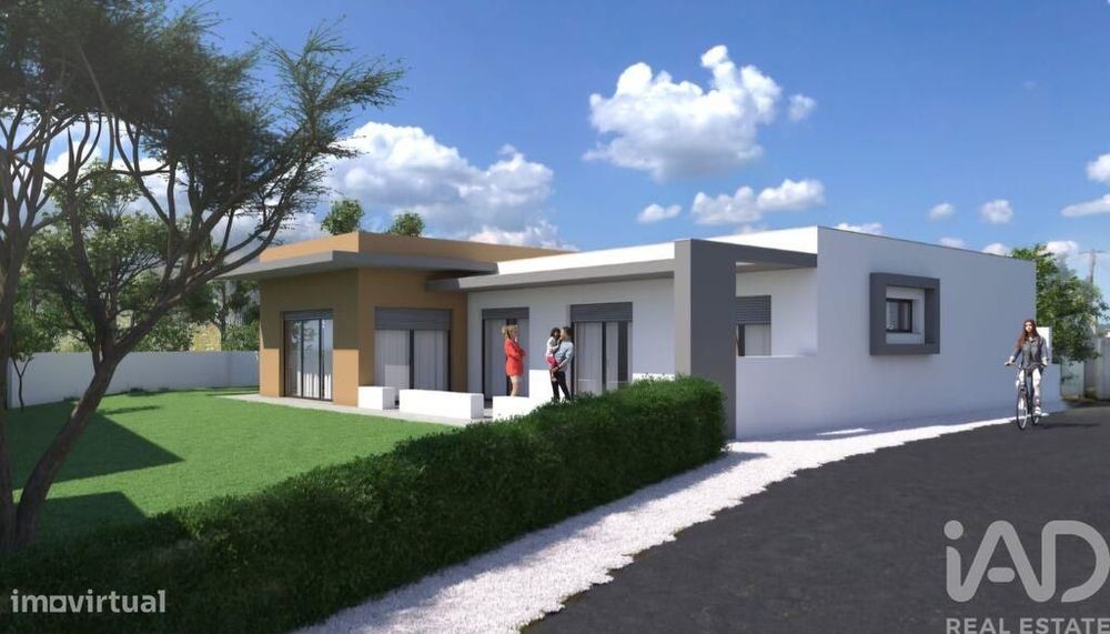 Casa / Villa T3 em Salir de Matos de 142,00 m2