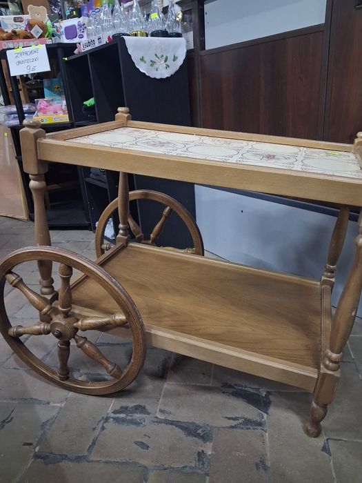 Drewniany barek 
55 złewnia